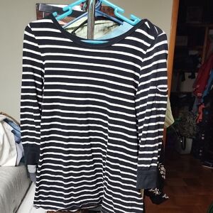 Lucky Brand Black and White Relaxed Long Sleeve Tee